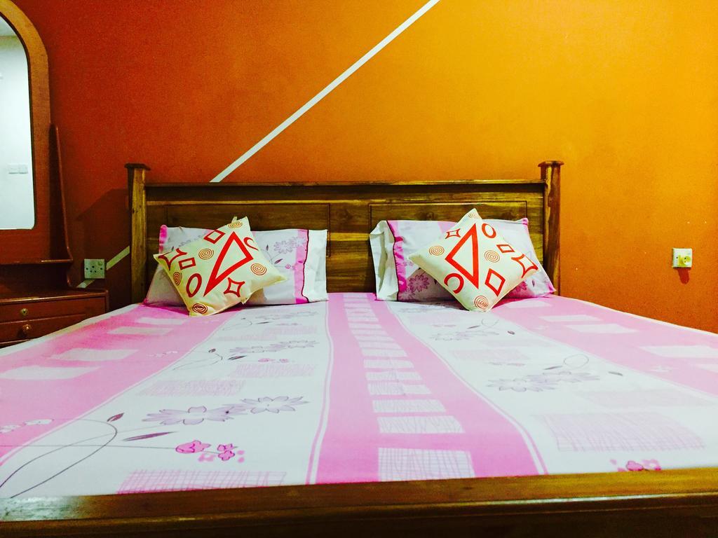 דמבולה Sandra Guesthouse מראה חיצוני תמונה
