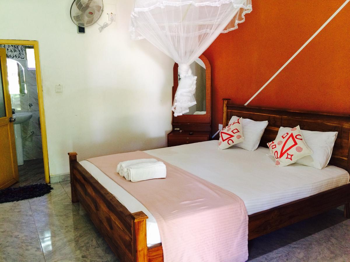 דמבולה Sandra Guesthouse מראה חיצוני תמונה