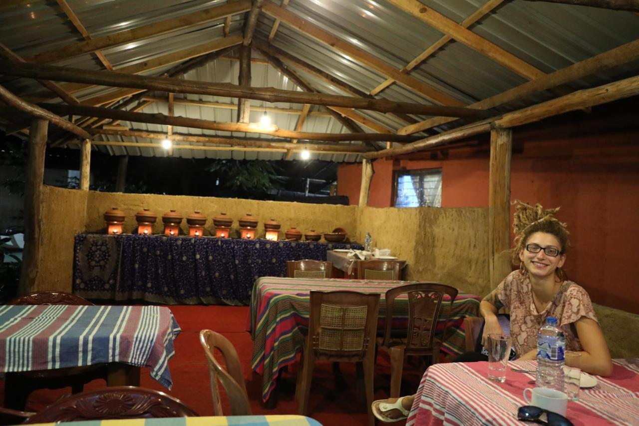 דמבולה Sandra Guesthouse מראה חיצוני תמונה